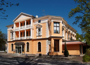 Отель Hotel Stadt Berlin  Херингсдорф